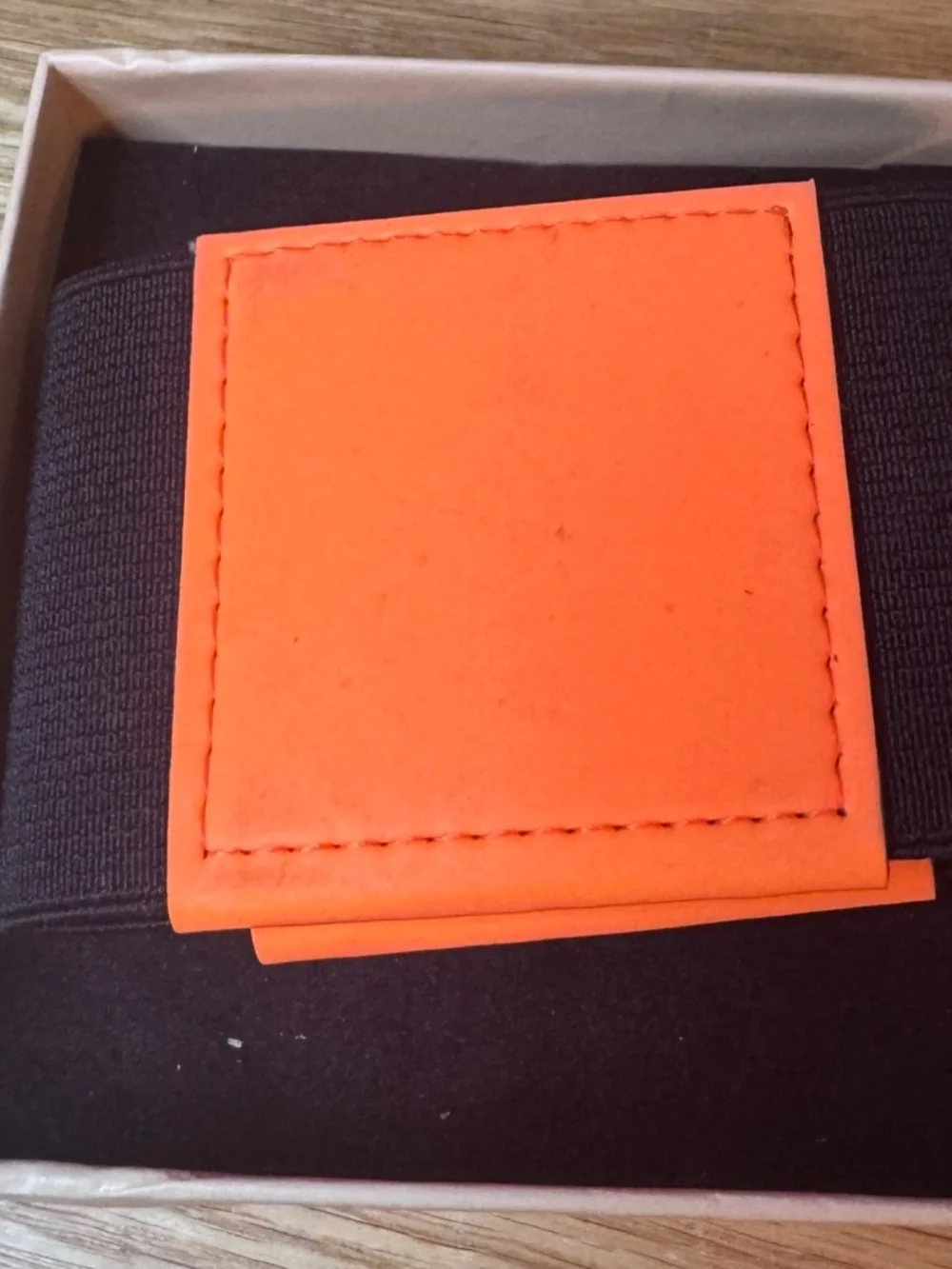 New Damaged Trove Reflex Collection Orange Wallet Holder Reverse The Rules